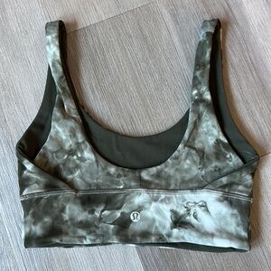 Lululemon sport bra